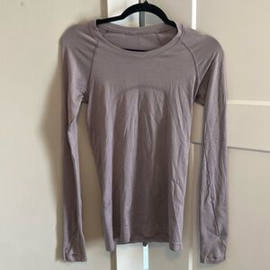 Lululemon Swiftly Tech